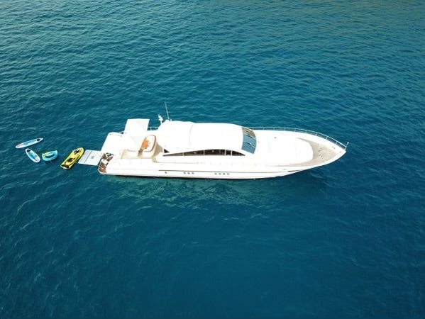 90 Footer Yacht Churri