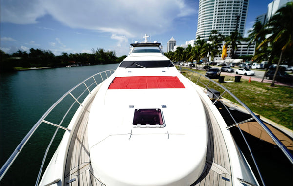 110 Footer Azimut W/ Jacuzzi.